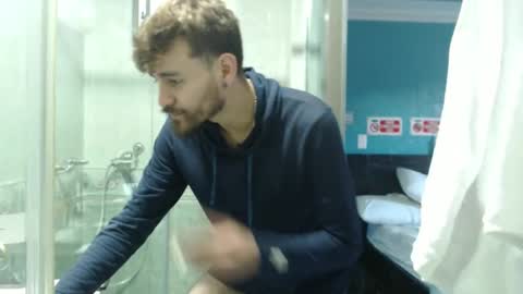 delacruz online show from 12-25-24, 12:05