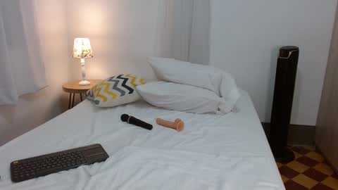 Diana online show from 02-11-25, 05:37