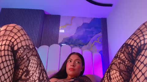 Dione online show from 04-15-26, 07:58