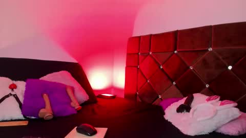 SANDY online show from 10-01-25, 01:22