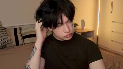 Snapshot of _dream_boys_ chatting on 09-16-25, 06:25 _dream_boys_ online show from 09-16-25, 06:25