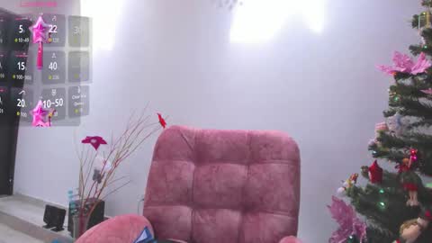 Snapshot of _elektrah chatting on 12-17-25, 05:52 _elektrah online show from 12-17-25, 05:52