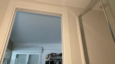  elena barra online show from 09-27-25, 08:08