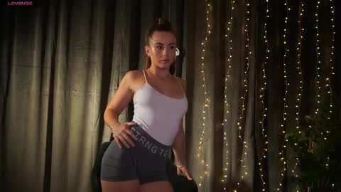 Elice online show from 10-19-25, 08:42