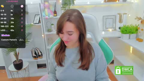 Lizzy  online show from 12-30-24, 09:40