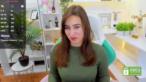 Lizzy  online show from 01-10-25, 02:14