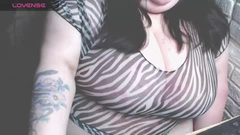 LIsa online show from 02-27-26, 01:33