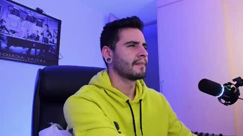  -         online show from 02-10-25, 11:34