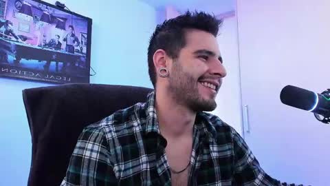  -         online show from 02-11-25, 06:22