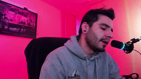  -         online show from 03-01-25, 09:48