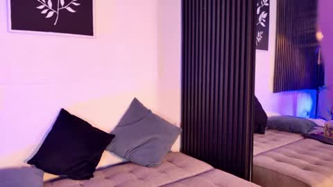 _emily_gill_ online show from 06-10-26, 08:52