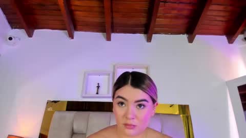 Isabella online show from 03-04-25, 03:15