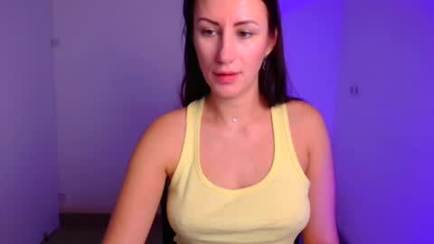 Emma online show from 12-23-24, 03:55