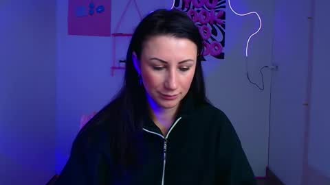 Emma online show from 12-19-25, 12:45