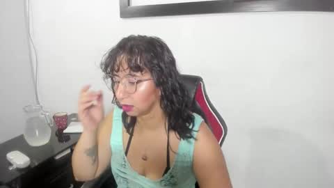 Emma online show from 09-12-25, 11:04