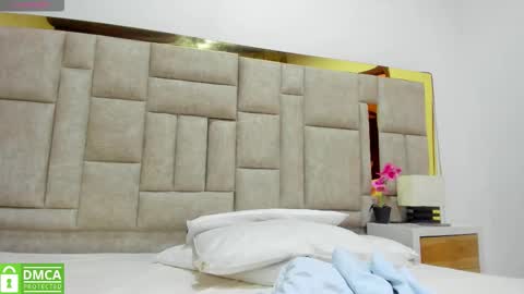 _eris_rose online show from 12-19-25, 07:43