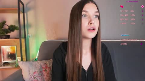 Snapshot of _eva_lee chatting on 12-08-24, 07:54 Alice online show from 12-08-24, 07:54