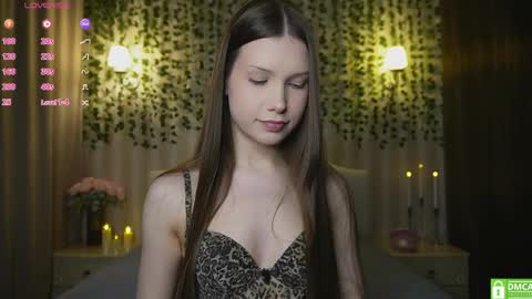 Alice online show from 04-25-26, 05:43