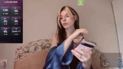 Eva online show from 11-14-25, 09:08