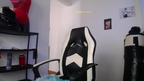  Exa help me position myself with your thumb up thanks  online show from 02-16-25, 12:10