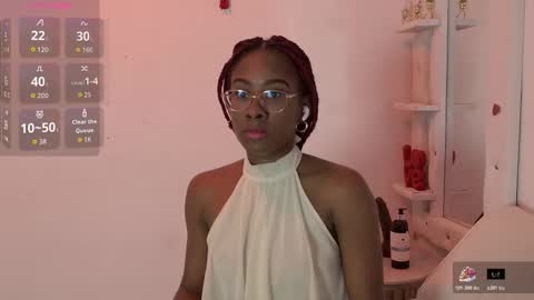 Snapshot of _exoticcouple_69 chatting on 11-18-25, 12:09 Paul And Ariana online show from 11-18-25, 12:09