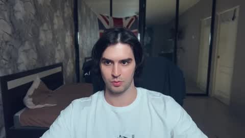 Keanu online show from 11-17-25, 04:13