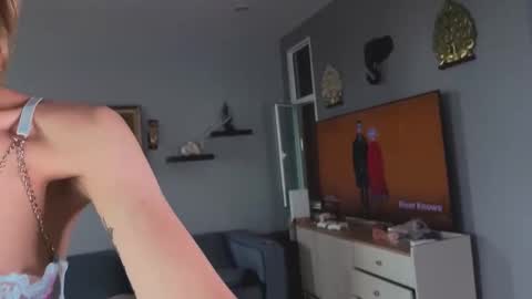 Lola 3  online show from 11-13-25, 02:10