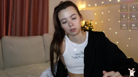 Goldy Grace online show from 12-20-24, 05:40