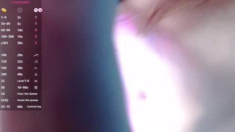 Snapshot of _fox_sexy_ chatting on 12-27-24, 08:13  fox sexy  online show from 12-27-24, 08:13