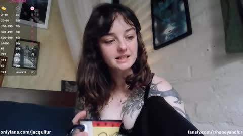 Snapshot of _freckles chatting on 10-17-25, 10:45 Jacqui Queen goddess motorcycle mozzarella Jaq next livestream see bio online show from 10-17-25, 10:45