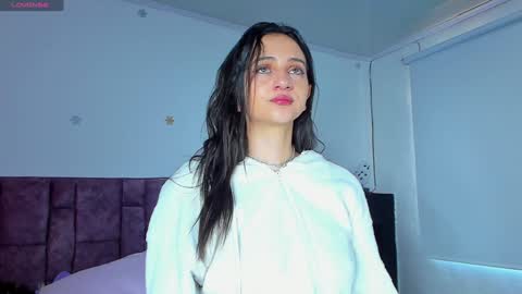 Gabby online show from 01-18-25, 08:19