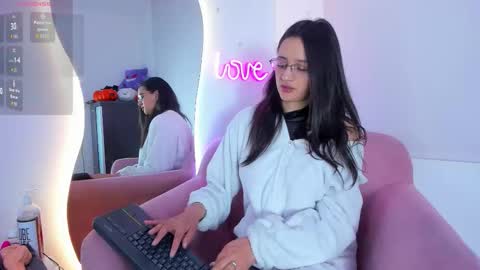 Gabby online show from 09-17-25, 12:07