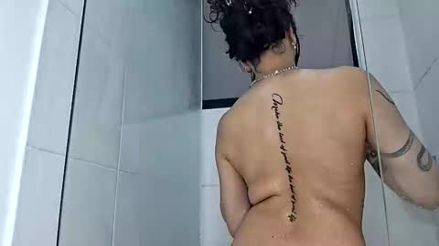 Gabby online show from 11-18-25, 11:14