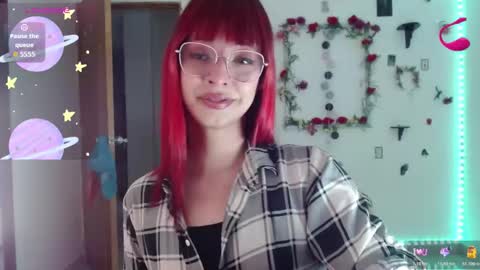 Snapshot of _galya_ chatting on 12-18-25, 12:33 Galya online show from 12-18-25, 12:33