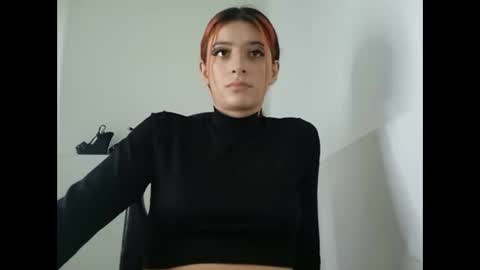 Mia-foster online show from 12-06-24, 12:12