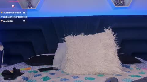 Gia Rose online show from 02-05-25, 09:40