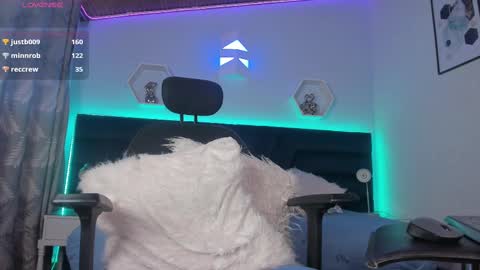 Gia Rose online show from 02-17-25, 09:30