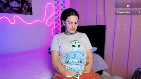 LEEP  online show from 12-01-25, 01:21