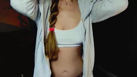 _goldilocks__ online show from 09-28-25, 06:46