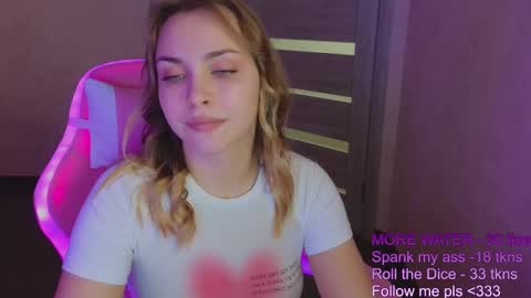 Snapshot of _gravity chatting on 01-30-25, 08:53 _gravity online show from 01-30-25, 08:53