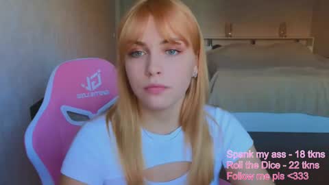 Snapshot of _gravity chatting on 03-07-25, 02:56 _gravity online show from 03-07-25, 02:56