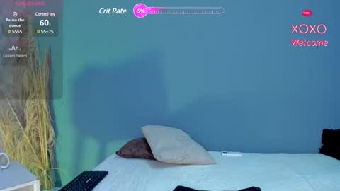 Snapshot of _gretta1 chatting on 01-18-25, 01:29 Gretta online show from 01-18-25, 01:29