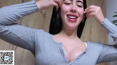 sara online show from 12-12-24, 01:53