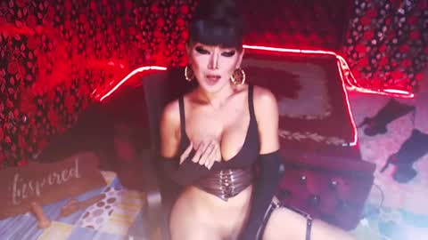 Snapshot of _hailyourqueenx chatting on 12-08-24, 04:18 GoDDess Chloe online show from 12-08-24, 04:18