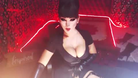 Snapshot of _hailyourqueenx chatting on 01-11-25, 06:33 GoDDess Chloe online show from 01-11-25, 06:33