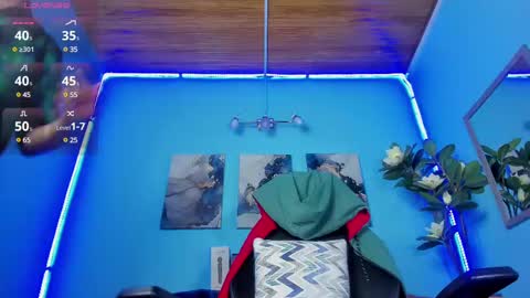 Snapshot of _hairybeard_ chatting on 03-05-25, 06:23 Mathews online show from 03-05-25, 06:23