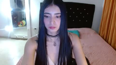 Snapshot of _hanna_69 chatting on 11-28-25, 02:36 Hanna online show from 11-28-25, 02:36