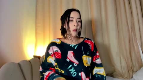 Snapshot of _hanna_johnson_ chatting on 10-22-25, 02:56 Hanna johnson online show from 10-22-25, 02:56