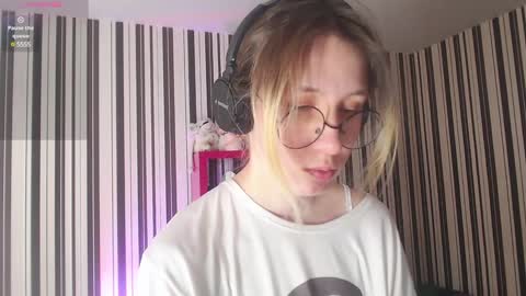 Snapshot of _hanna_moon_ chatting on 01-05-25, 08:54 Hannaolotl online show from 01-05-25, 08:54