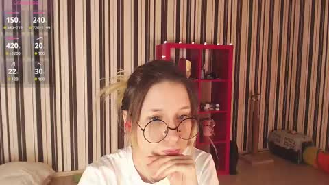 Snapshot of _hanna_moon_ chatting on 02-28-25, 07:05 Hannaolotl online show from 02-28-25, 07:05